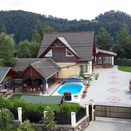 Готель Vila Eszter Совата Екстер'єр фото